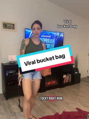 What it’s like filming when hubs is home 😂 Viral bucket bag #bucketbag #WomenOfTikTok #wifelife #marriedlife #contentcreator #workfromhome #wivesoftiktok #birkinbag 