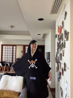 A One Piece Dementor 🤣 #onepiece #onepiecemerch #snuggie #dementor #anime #animeday #cozy #onepieceanime 