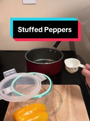 Are stuffed peppers healthy? Because if you ask me, the answer is yes… 🫑 #DinnerIdeas #easydinner #stuffedpeppersrecipe 