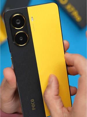 Do you like this colorway? The Poco X7 Pro unboxing shows the yellow and black option. The C7 Pro comes with the MediaTek Dimensity 8400-Ultra, a 6,000 mAh battery, 90W HyperCharge, a CrystalRes 1.5K 120Hz AMOLED display, 50MP main camera, and an IP 68 rating for dust and water resistance. #tech #technology #asmr #techasmr #poco #xiaomi #pocox7pro #x7pro #phone #camera #mediatek 