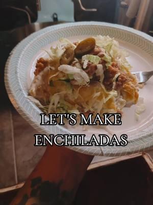 #enchiladas #foryoupage #cookwithme #MomsofTikTok #inthekitchen #EasyRecipe #easymommeals 