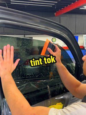 #tiktoktinter #oddlysatisfying #windowtint #windowtinting #satisfying #viralvideo #badbunny #tinttok #losangeles #california #cars #carstok #cardetail #cardetailing 