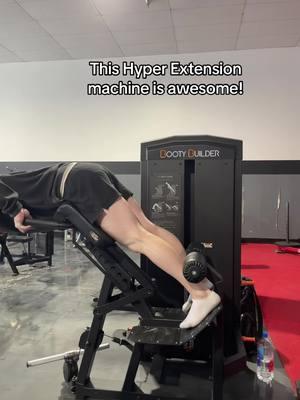 First time getting to use my gyms new machine Hyper Extension, burns like hell! #bootybuilder #hyperextensions #hyperextension #backextension #glutes #hamstrings 