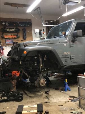 transparently, I have no idea what I’m doing with my life. I have a big girl job, my jeep has more problems than ever, and I just really really miss eating pizza while swapping engines and axles with Austin. idk what’s to come for with love, aj or for me but I’m here. maybe more jeep things??? maybe race car things? maybe mental heath things? who knows #jeepthings #axleswap #jeepjk #womenwhowrench #womenwhowheel #whattfamidoing @⚡️Äµ§†ïñ⚡️ 