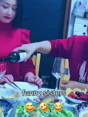 funny sisters have a new year party #sisterfunny #prank #funny 