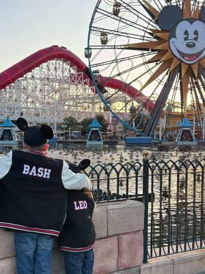 Birthday magic celebration at Disneyland Adventure. ✨🥳 This year we celebrated my son’s 6th birthday at the happiest place. We had so much fun! ☺️ #disneylandcalifornia #disneyoutfits #lunarnewyear #disneytiktok #mickeymouse #disneybirthday 