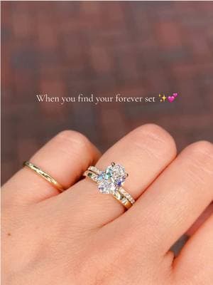 This feeling is priceless 🥰💍✨ Build your dream wedding ring set at princessbridediamonds.com 💕 #princessbridediamonds #pbdbling #engagementring #weddingband #weddingrings #weddingringset #orangecounty #huntingtonbeach 