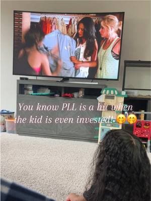 Just like his daddy, didn’t wanna watch it but is hooked to the screen anytime it’s on 🤭😂 @Myrue #prettylittleliars #pll #prettylittleliarstok #bestshowever #hbomax #hulu 