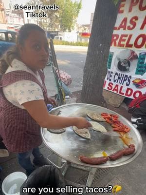 $0.97 taco 🌮 in Mexico,City,Mexico🇲🇽 #streetfood #FoodLover #foodreview #mexico #mexico🇲🇽 #tacos #fypシ゚viral #foodies 