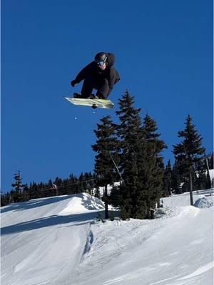 Can’t go wrong with a cab 10        🎥@Theprocam @K2 Snowboarding @Oakley #snowtok #fyp #snowboard #whistler #drip 