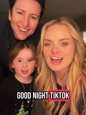 It’s almost the weekend 🌈 #twomoms #fyp #goodnight #MomsofTikTok #goodnighttiktok #twomomssquad #parentsbelike #nightynight #wlwcouple #queerfamily #itsthelittlethings #lgbt #lgbtq #2moms 