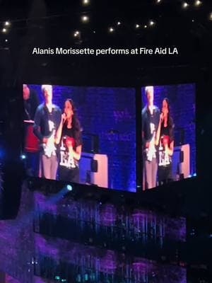 Alanis Morissette performs at Fire Aid LA  #alanismorissette #alanismorssette #fireaid #fireaidla 