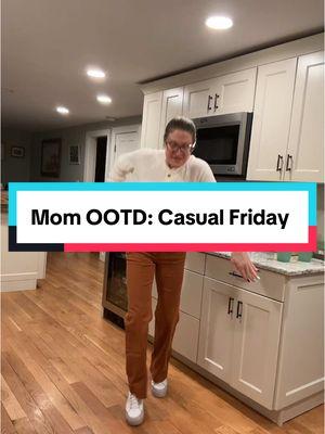 Casual Friday Mom going to work OOTD! @Kohl’s for the winning style today! Feeling fun and ready for the day! #momootd #momstyle #casualfriday #workattire #feelingcute #momover40style #livinglife #behappy 