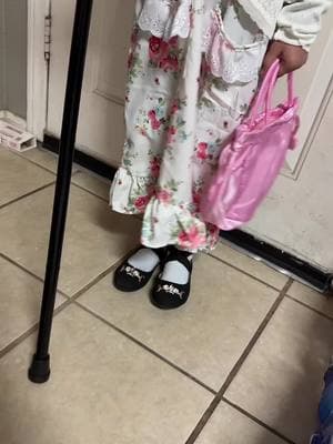 Happy 100th Day of School !soo glad she was willing to participate isn't she the cutest grandma you have ever seen ?? 👵🏻 #fyp #blowup #viralvideo #dressup #100thdaysofschool #100yearsold ##schoolactivities##amazonfinds##schoolmemeroies