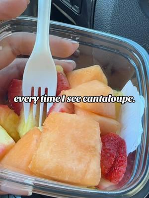 👀😂 #fruit #cantaloupe #funny #laugh #comedy #movie #scene #trending #mrpeabodyandsherman #mrpeabody #fyp #foryou 