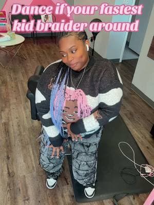 Fastest kid braider around #miraclehandz #businessowner #entrupeneur #MomsofTikTok #miraclehandzgrowthoil #delaware #braidersontiktok 