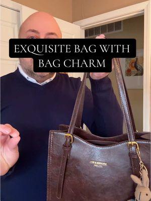 Absolutely EXQUISITE!! This bag is beautiful in every way!!  #purse #totebagaesthetic #womansfashion #pursecharm #preppystyle #sophisticatedstyle