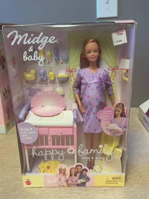 Did you have the controversial pregnant midge growing up? #prettynpinkbarbie #fyp #prettynpink #entrepreneur #barbiebroker #nostalgia #barbiecore #barbies #barbie #barbiedoll 