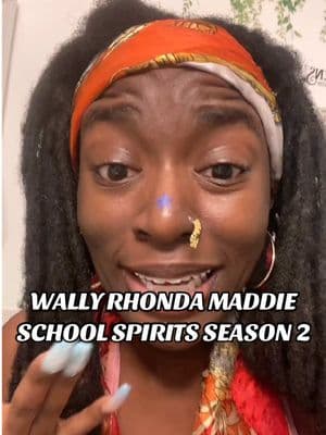 When Maddie started speaking Russian I LOST IT🤣 #schoolspirits#schoolspiritsseason2#milomanheim#peytonlist #sarahyarkin #nickpug #nickpugliese #netflix #wallyclark #maddienears #shaydastarr