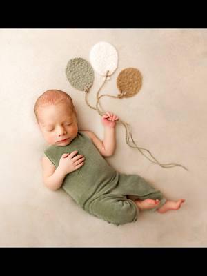 Sweet boy 💚 #newbornphotography #indianapolisnewbornphotographer #newbornphotographer #newbornprop #newbornposing #babywhisperer #carmelnewbornphotographer #greensburgphotographer #fishersnewbornphotographer 