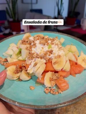 En recuperacion me encuetro🙏🏼🥰 #ensaladadefrutas #papaya #bionico #fruitsalad #recuperacion 