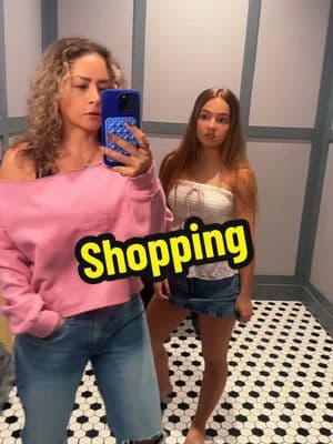 De compras por el cumpleaños de mi hija #comprando #shopping #tryon #hollister #foreverfamilyvlogs @Yailenysr 