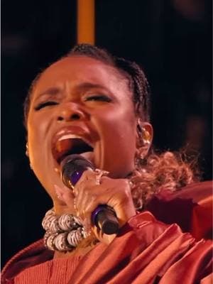 Jennifer Hudson performs ‘Circle Of Life’ at the Hollywood Bowl  #jenniferhudson #lionking #vocals #mufasa #jhud #princessofsoul 