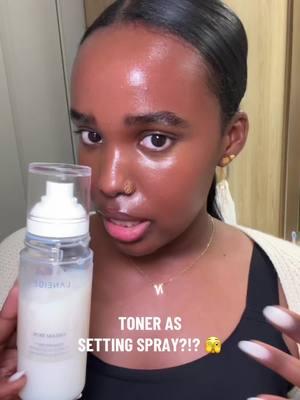 literally the best skincare hack i’ve ever tried. 🫣 #toner #skincare #skincaretips #glowyskin #glowymakeup #tonerspray #settingspray @laneige_us 