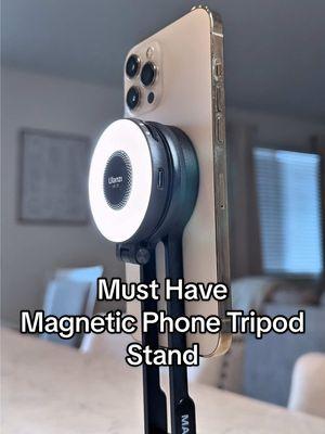 How to film TikTok ? Or whatever content you need .. this Magnetic Tripod from Unlanzi is a 10/10 ! Definitely a must have regardless of your niche #ulanzi #magsafe #magsafetripod #tripodstand #tripode #contentcreatormusthaves #phonestand #foldable 