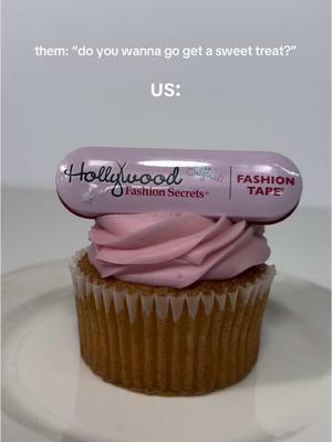 if the #sweettreat doesn’t look like this we don’t want it 😂 #hollywoodfashionsecrets 