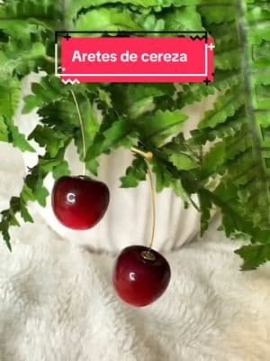 Pendientes de cerezas dulces Cherry #cherry #cerezas #girls #elsalvador🇸🇻 #aritos #cherryblossom #modaelsalvador #aretesaesthetic #aretesdemoda #accessories #fypage 