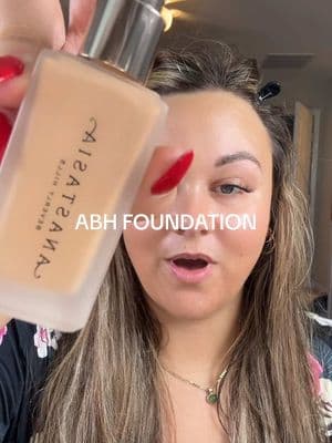 I’ve been wearing this foundation for 7 hours and it still looks good & I haven’t needed to touch up anything! #anastasiabeverlyhills #foundation #foundationreview #BeautyTok #tiktokmademebuyit #comboskin #mattefoundation 