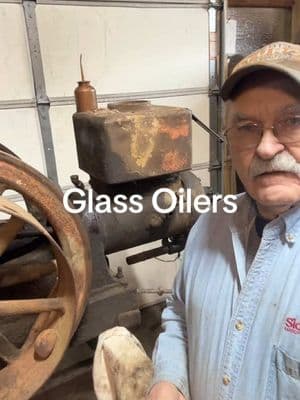 Let’s look at some glass oilers you may find on old one lunger engines. #oilers #one #cylinder #make #break #glass #flywheel #oil #buzz #saw #lunkenheimer #essex 