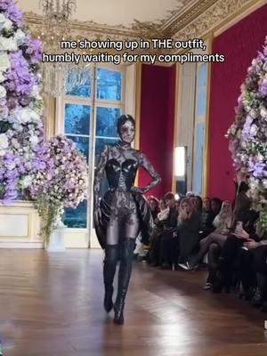 the main character obviously  #fy #fyp #cocorocha #misssohee #parisfashionweek #pfw2025  #fashion #meme #viral #viralmeme #viralvideo #blowup #Runway #model #relatable #blowup