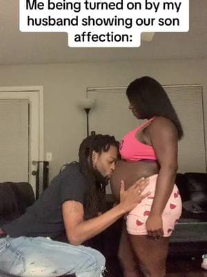 I LOVE HOW MUCH HE LOVES OUR BABYYY 😩🥹🥰🫶🏿❣️ #pregnantlife #babybump #babyonboard #loveandaffection #fatherandson #firsttimeparents #2025baby #goofycouple #lmao #fyp 