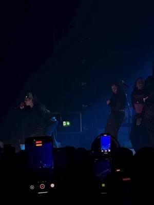 Kehlani performing “ kehlani remix ” at the Crash World Tour tonight in Manchester,UK. #kehlani #crashworldtour #kehlaniparrish #crashtour #fyp #kehlaniremix  🎥 — @ellahawksey_.x  Dancers: @MLE🍝 @felizpapidad @BEB @The Girl Josie 