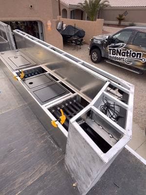 Giant rod locker on pontoon boat! The ultimate outdoor party rig is coming.  ##tbnationoutdoors##men##jonboattobassboat##tbnation##boatbuilding##pontoon##tritoon