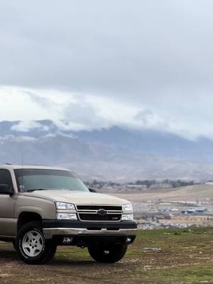 🛻⛰️ #fyp #singlecab #lifted #unacortita ##offroading##z71##viral##2wd##fyppp##fakie##worktruck##z71singlecab##mountains##hills