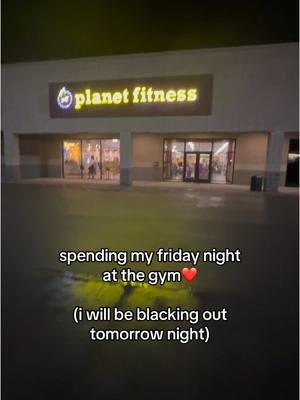 it’s all about balance! @Planet Fitness #planetfitnessfriend 