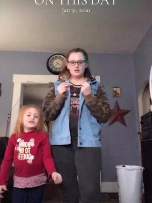 The way she looks at me before doing it 🤣🤣🤣 #onthisday #kidsoftiktok #funnykids #kidsbelike #auntie #auntlife #nieceandauntie #niece #dancing #funny #viral #trending #memories #positivity #godisgood #jesuslover #homestyle #Lifestyle #homemaker #microcontentcreatortiktok 