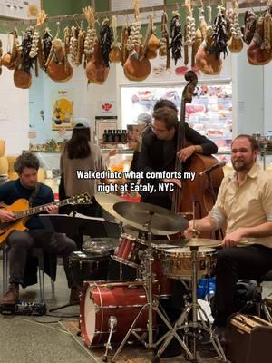 Never seen this before at Eataly. Loved their performance. #creatorsearchinsights #eataly #eatalynyc #funthingstodoinnyc 