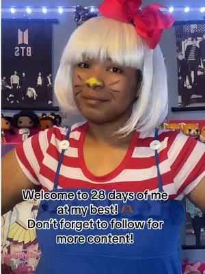 It’s time~! Let’s celebrate the amazing #blackcosplayers out there! #blackhistorymonth #hellokitty #hellokittycosplay #supportblackcosplayers #28daysofblackcosplay 