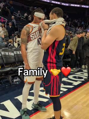 #DamionLee is #married to #StephCurry’s #sister!! #NBA #Warriors 