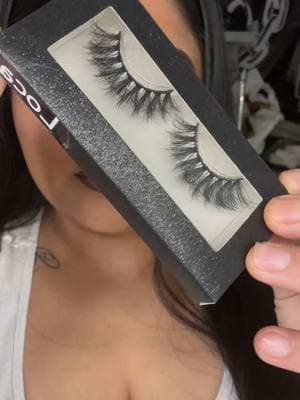 Get Ready With OG ✨  #oglashh #oglashhbeauty #howtoapplylashes #lashapplication #makeuptutorial #MakeupRoutine #minklashes #musthavelashes #fyp 