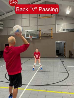 Back "V" Passing #servereceive #volleyball #volleyballplayer #volleyballworld #volleyballplayer #sport #sports #volleyballlife #athletes