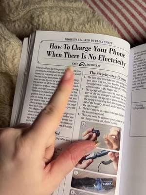 this book has just about every tip you’d need to survive on your own property #nogridsurvivalprojects #preppertok #survivaltips #emergencykitessentials #ttslevelup #tiktokshopjumpstartsale #tiktokshoploveatfirstfind #ttsstarcreator #lovelanguage #seasonalgems #toptierjanuary #ttsdelightnow #giftguide #homesteading #shtfprepping 