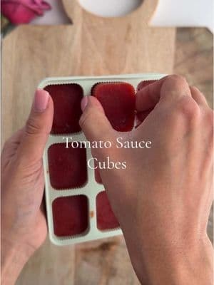 Tip for Storing Tomato Sauce #tipsandtricks #LifeHack #tomatosauce #fooddolls 