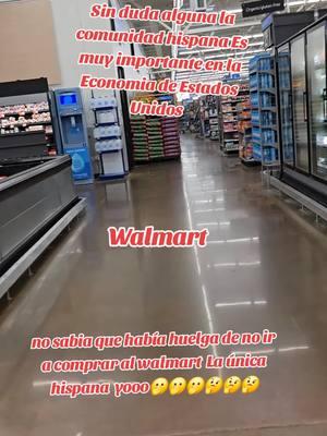 #Walmart No hay gente Hispanos comprando en esta tienda #Aparte el #miedo 