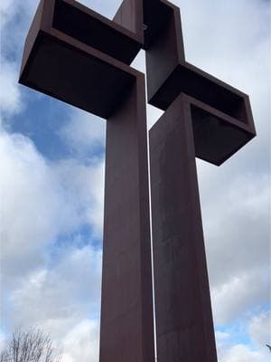 Such a spiritual moment at The Empty Cross in Kerrville, TX #spritual #godisgood #godlovesyou #feel #texas #kerrvilletx #weekendtrip 