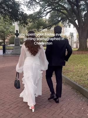 A Friday evening in Charleston well spent ✨💕#charlestonsouthcarolina #charlestonsc #engagementphotoshoot #charlestonphotographer #charleston 